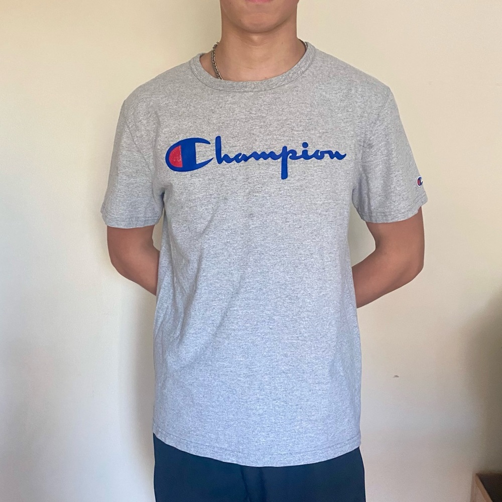CHAMPION T-SHIRT
